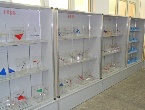 機械製圖陳列櫃