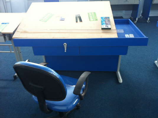 豪華型工程製圖實驗室設備